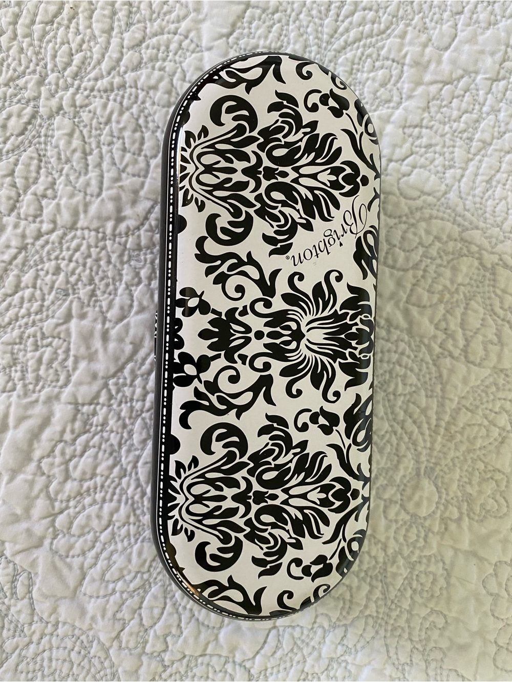 Brighton Black and White Decorative Eyeglass Case